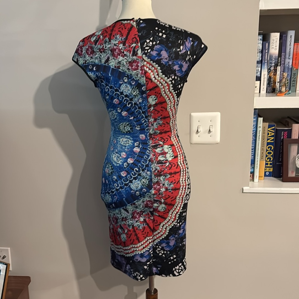 Women's Spanish Fan Dress Neoprene - Picture 5 of 5